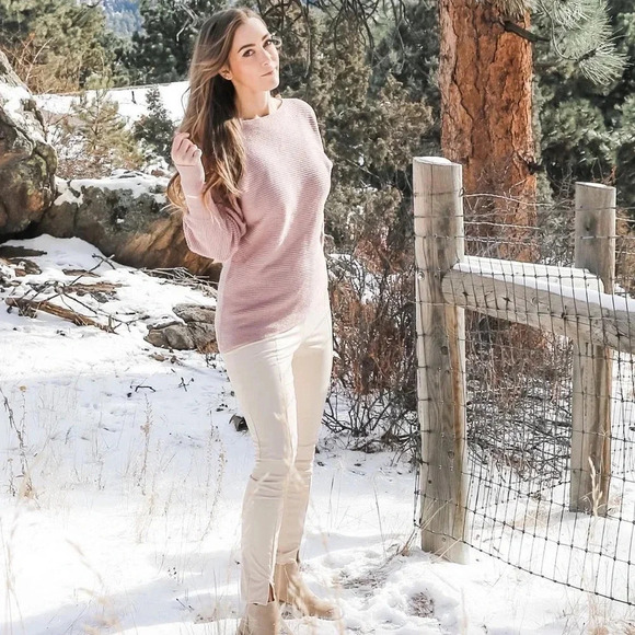 Faux leather leggings - Picture 3 of 9